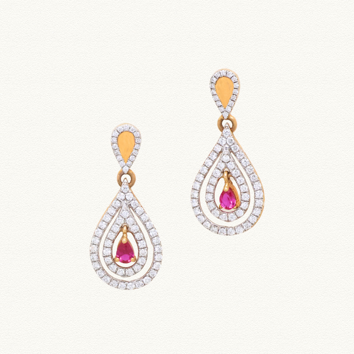D EARRING - DIA141